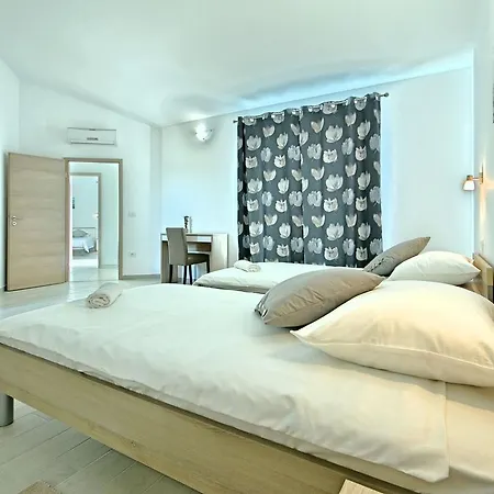 וילה In With Swimming Pool And Jacuzzi